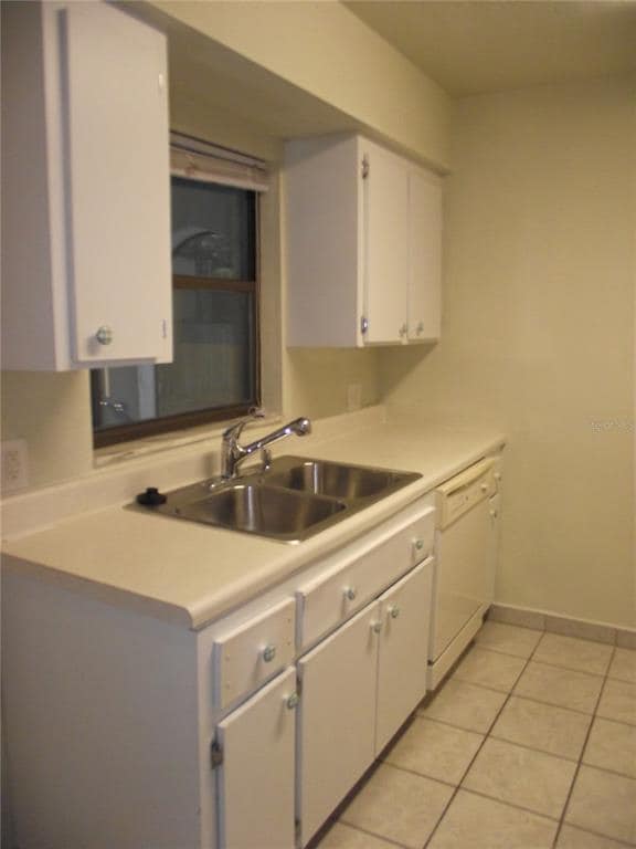 Building Photo - 2635 SW 35th Pl