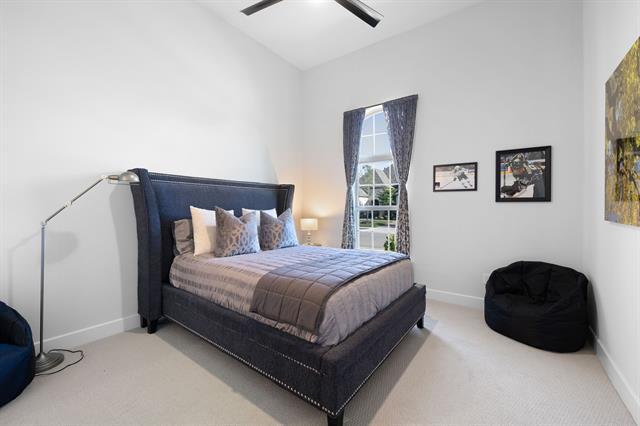 Building Photo - 2430 Hawksbury Ct