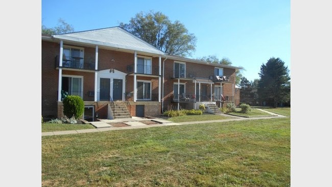 Building Photo - Aston Glen Apartments
