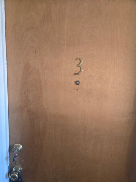 Building Photo - 103 Summit Ave