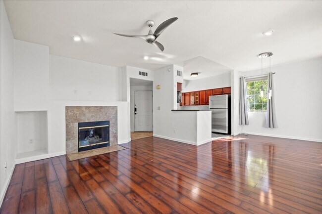 Building Photo - Spacious Open-Concept Summerlin Home with Covered Patio, Fireplace & Ensuite Bedrooms