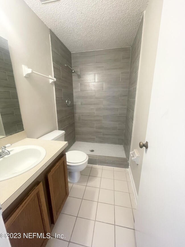 Building Photo - 7976 Shircliff Dr
