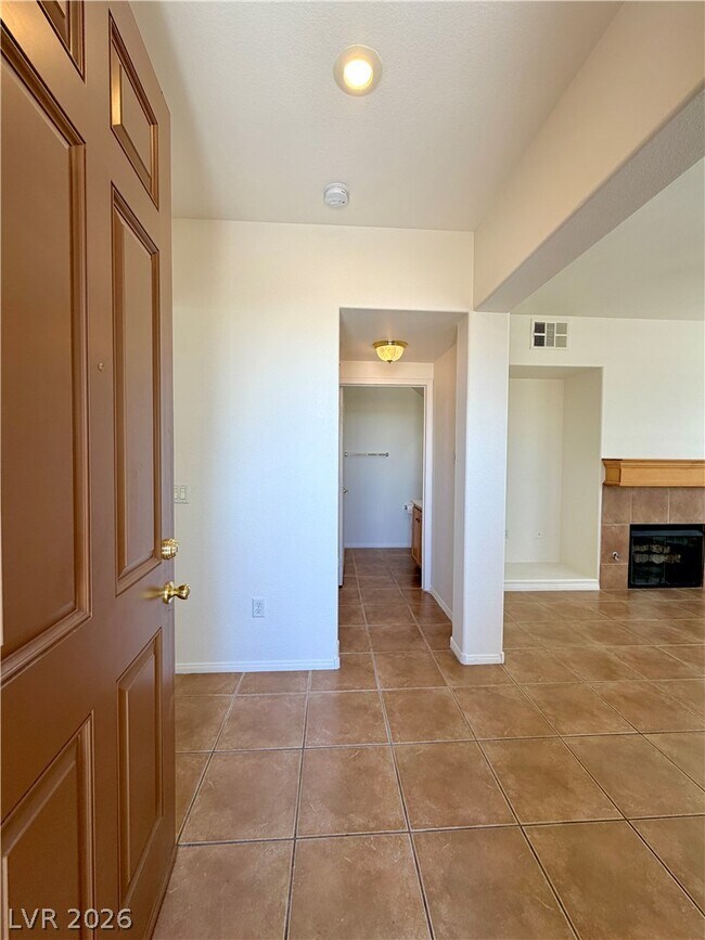 Building Photo - 10211 Delray Beach Ave