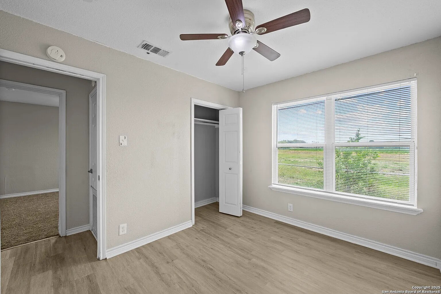 Building Photo - 8831 Hunters Creek St