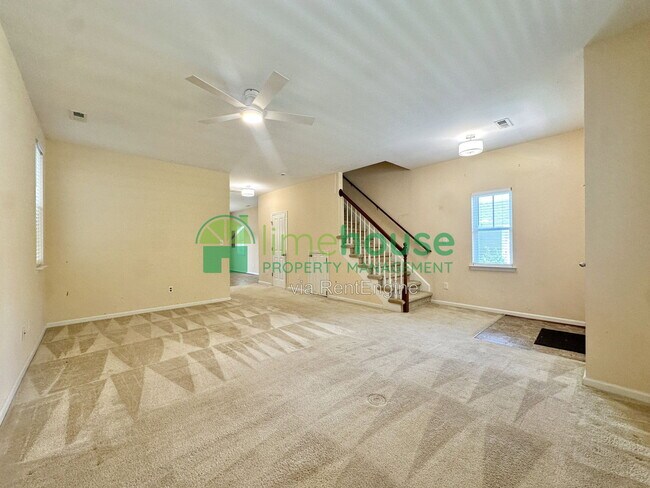 Building Photo - 132 Filbert St
