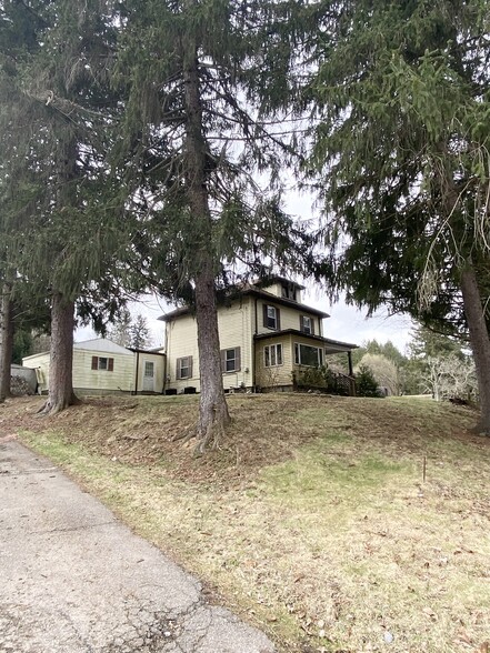 Building Photo - 8111 Bull Creek Rd