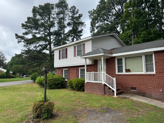 Building Photo - 4100 Wyndybrow Dr
