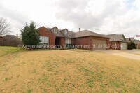 Building Photo - 3 Bed | 2 Bath | Broken Arrow