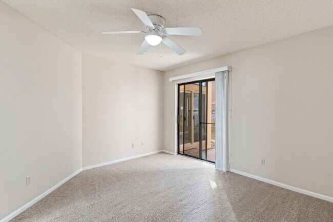 Building Photo - 4015 Autumn Heights Dr