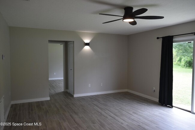 Building Photo - 1234 Randy Ave SE