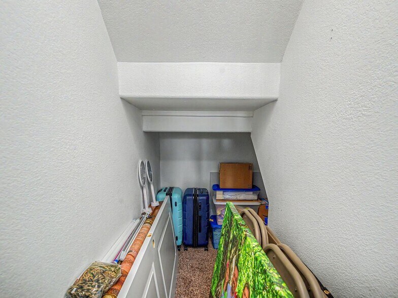Building Photo - 20614 Barchan Point Way