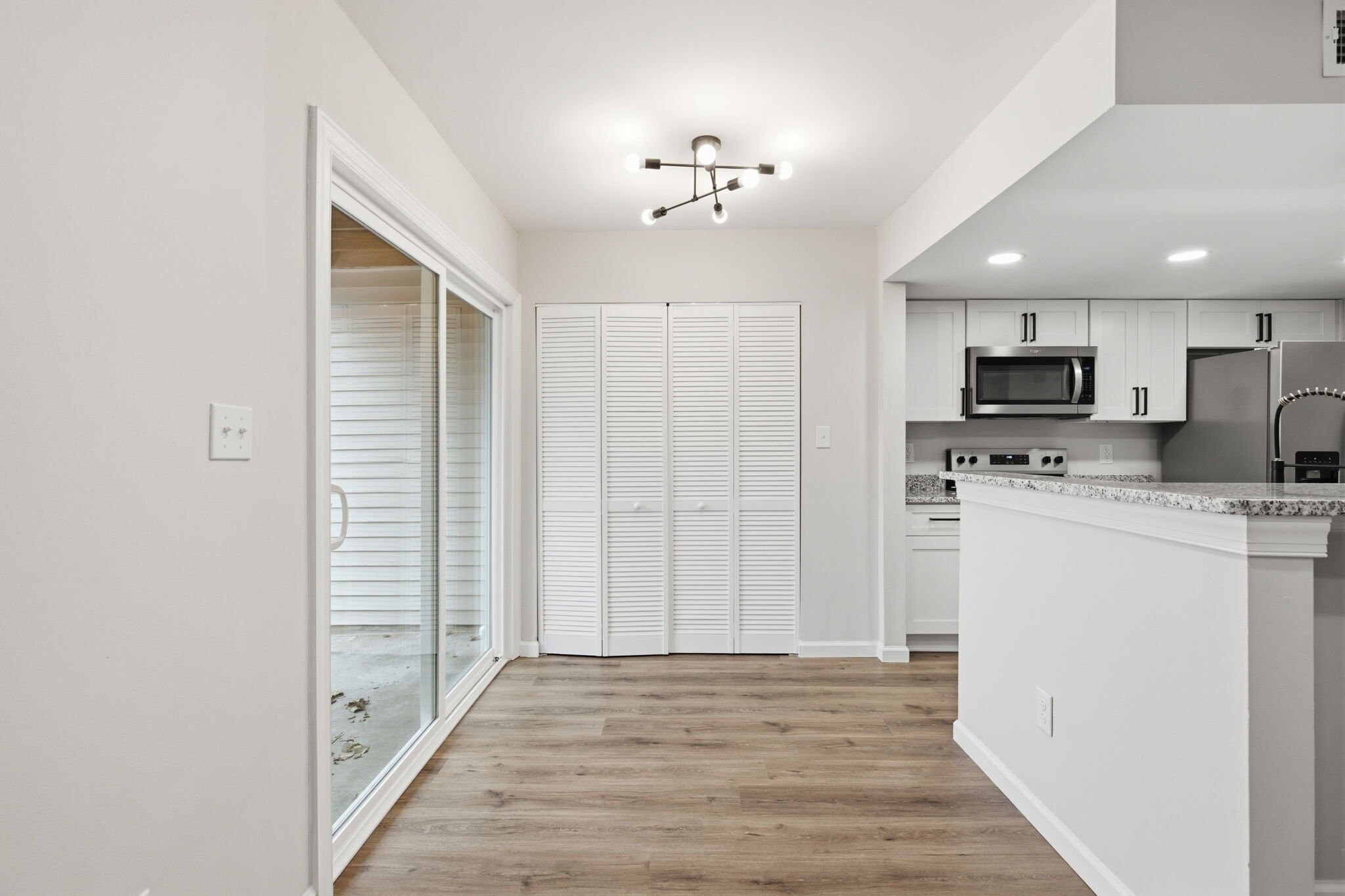 Building Photo - 8 Lyford Key