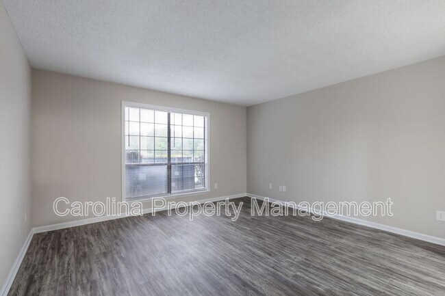 Building Photo - 5867 Harris Grove Ln