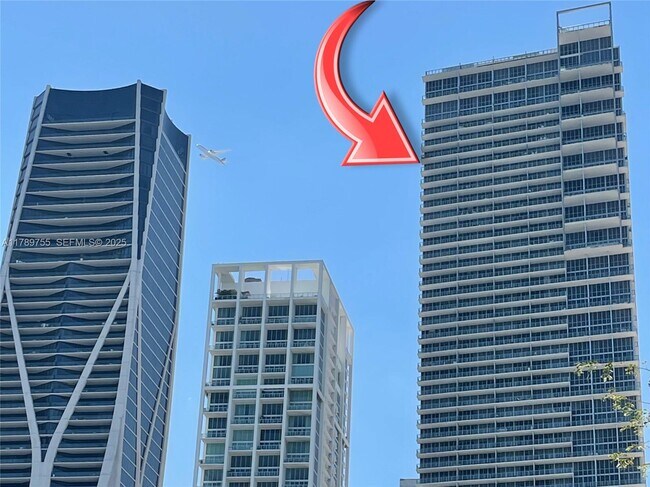 Building Photo - 1100 Biscayne Blvd