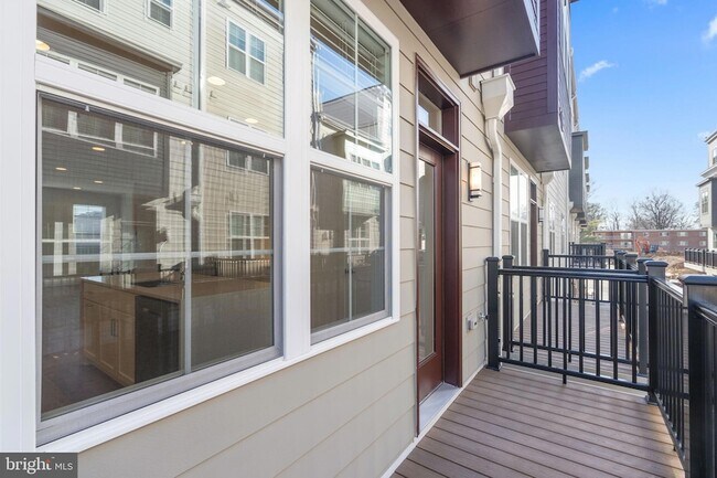 Building Photo - 3104 Camber Pl