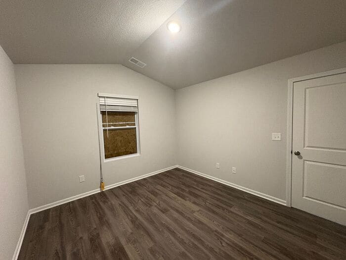 Building Photo - 4032 Park Ave