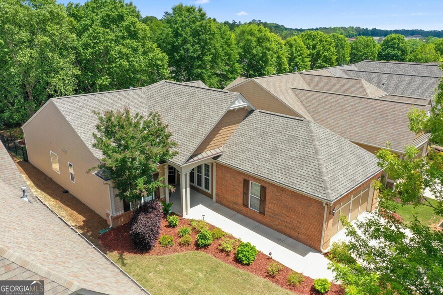 Building Photo - 105 Dahlia Dr