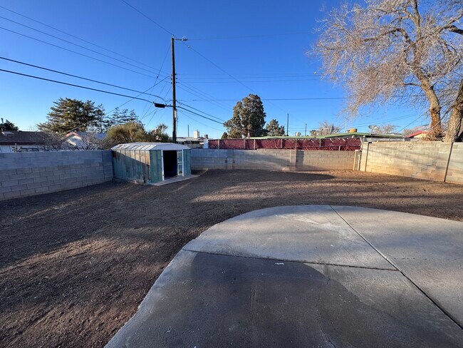 Building Photo - 11427 Angelina Pl NE