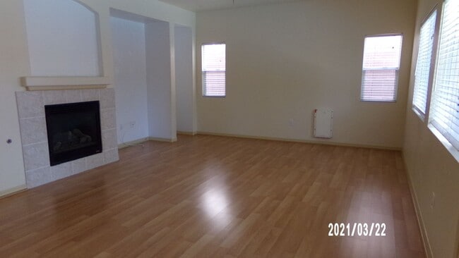 Building Photo - 784 San Jacoma Pl