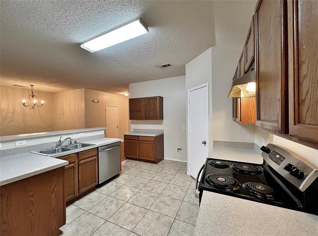 Building Photo - 1516 Shady Shores Dr