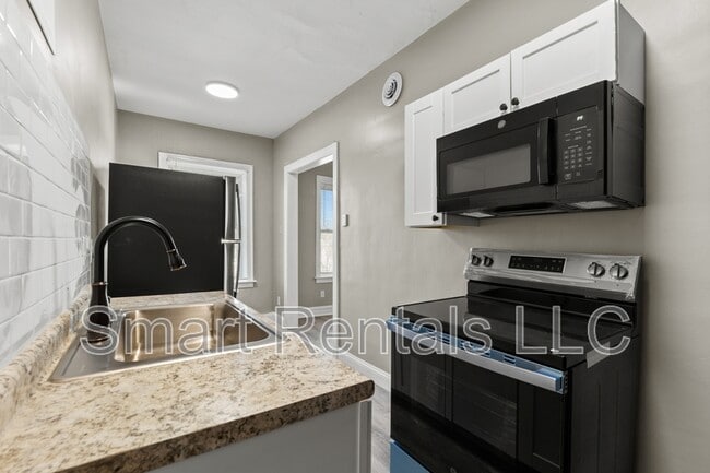 Building Photo - 4523 Gravois Ave