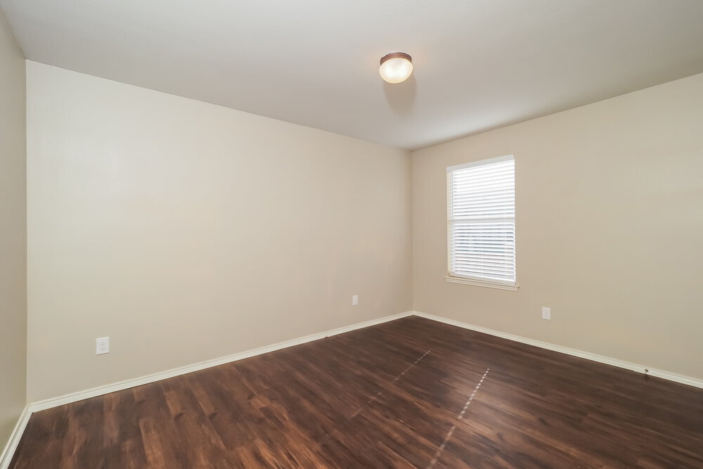 Building Photo - 3200 Sadie Trail