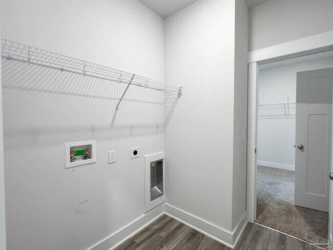 Building Photo - 6321 Sonoma Ln