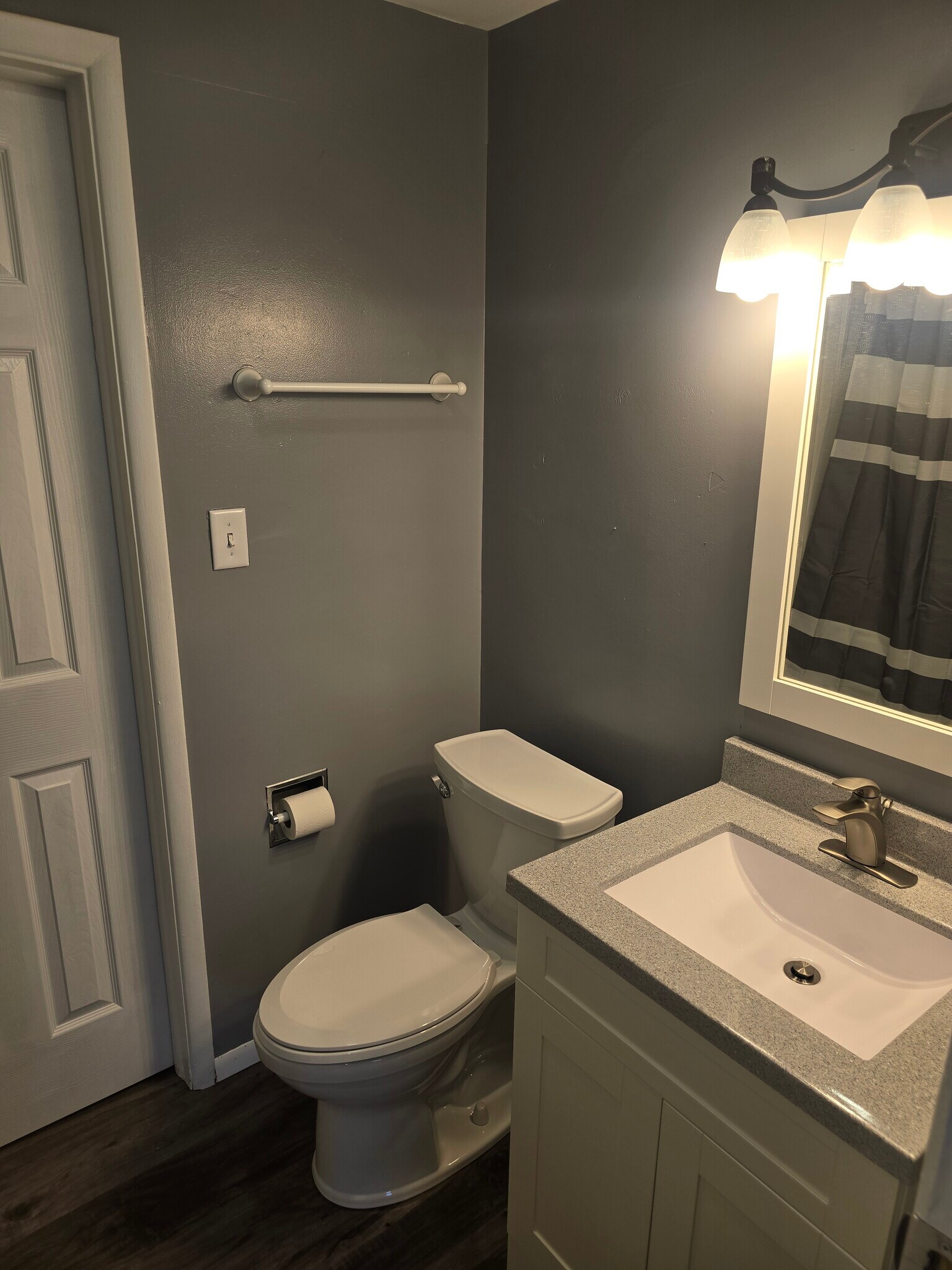 Building Photo - 1300 S Colony Dr