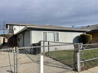 Building Photo - 386