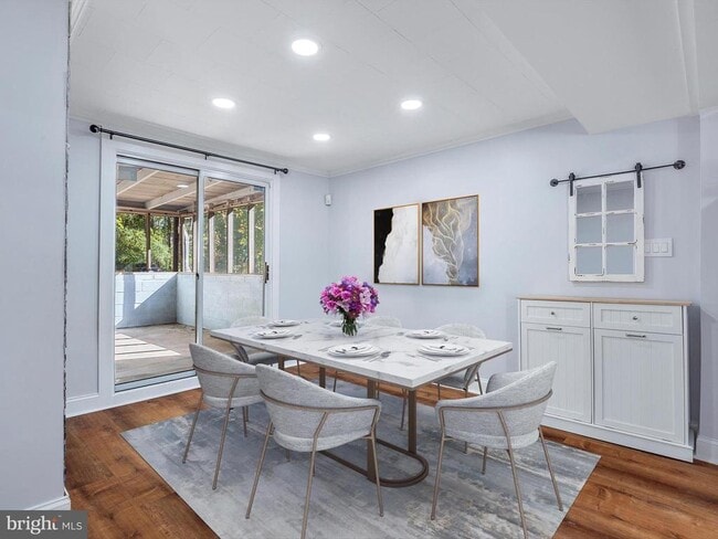 Building Photo - 7707 Warsaw Ave