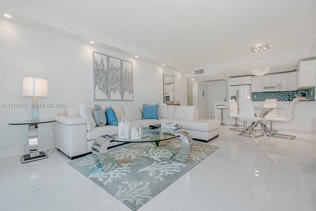 Building Photo - 2301 Collins Ave