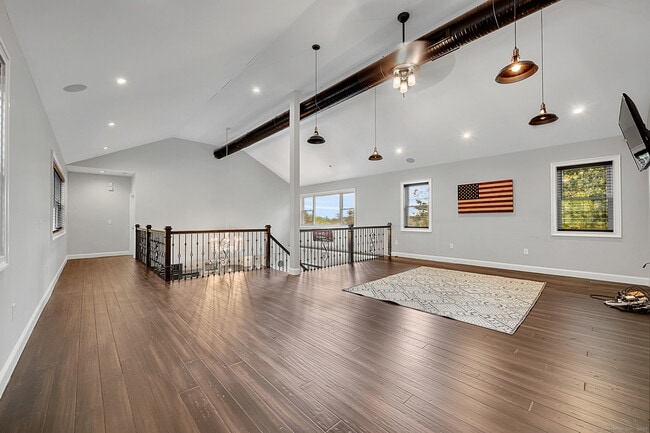 Building Photo - 46 West St