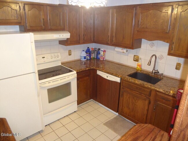 Building Photo - 4007 Chaucer Pl
