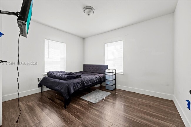 Building Photo - 919 NW 66th St