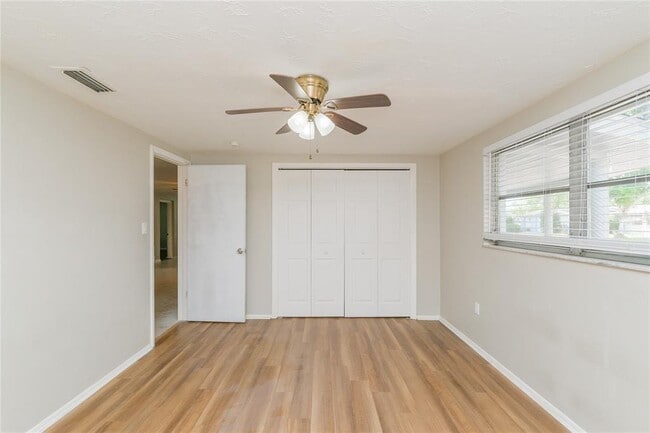 Building Photo - 5606 Andrea Dr