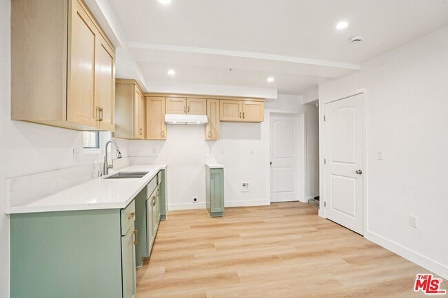 Building Photo - 1185 Leighton Ave