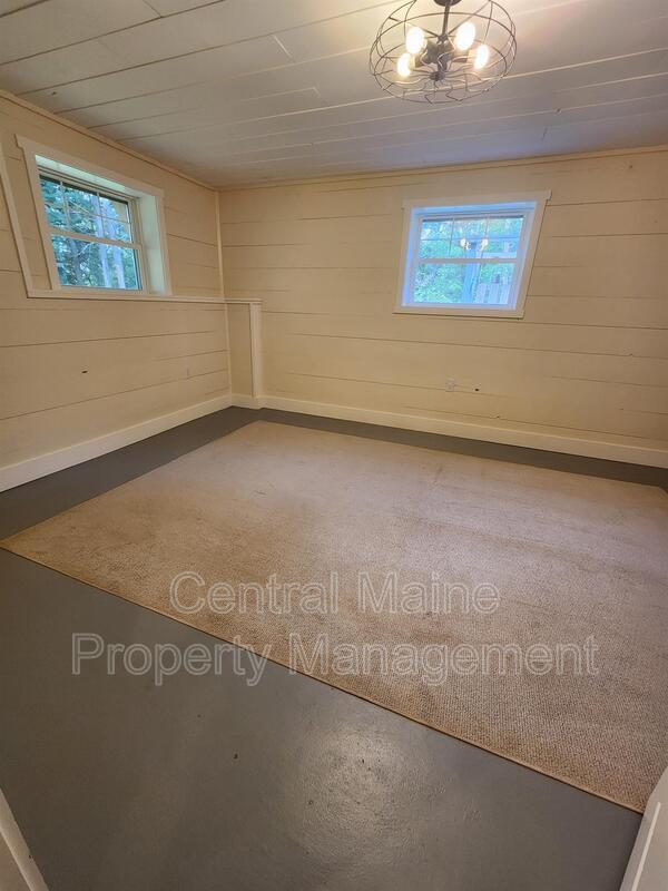 Building Photo - 109 S Reynolds Rd