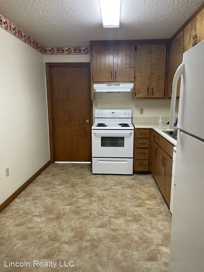 Building Photo - 2 br, 1 bath House - 1754 B Poplar St*