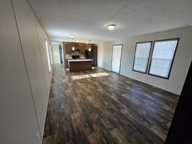 Building Photo - 6045 Frederick St