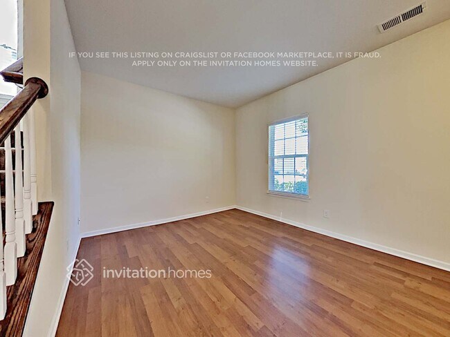 Building Photo - 132 Gilden Way