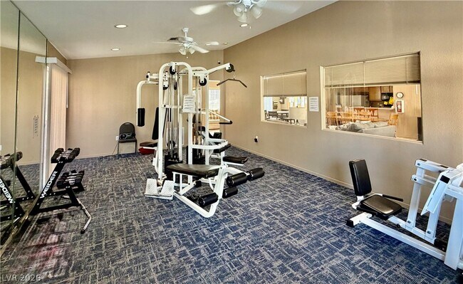 Building Photo - 448 Winthrop Pl