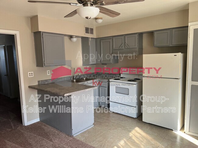 Primary Photo - 6738 N 55th Ave