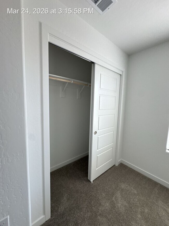 Building Photo - Newly Built Home located SE Visalia!  Rent Ready!