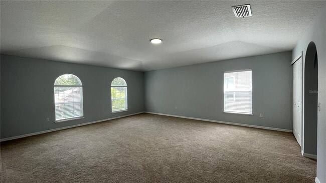 Building Photo - 205 Jocelyn Dr