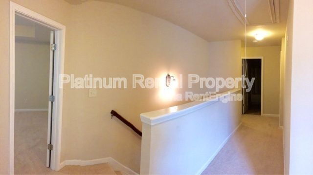Building Photo - 2635 Runnymede Ct