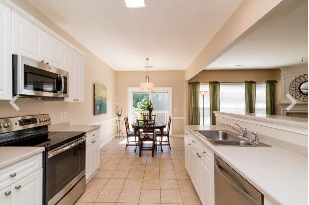 Building Photo - 217 Brushy Creek Ln