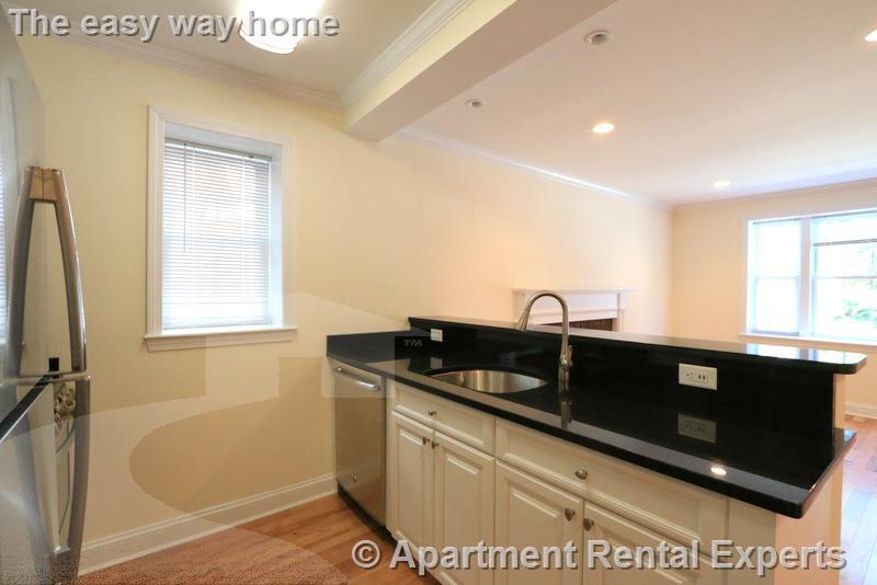 Building Photo - 55 Langdon St