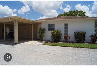 Building Photo - 5059 Live Oak Cir