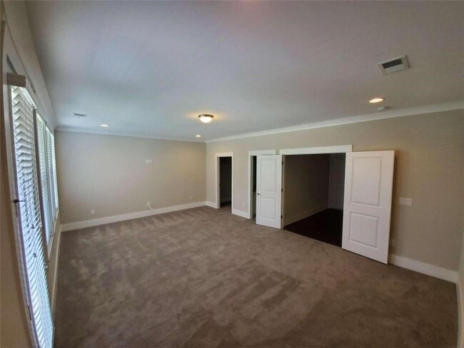 Building Photo - 4191 Wisconsin Dr