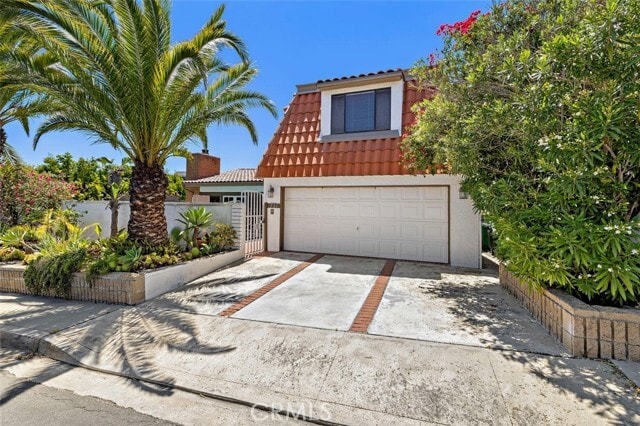 Building Photo - 751 Bolsana Dr